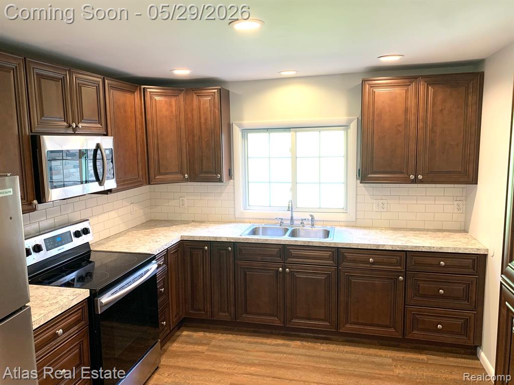15145 Worden Road Holly, MI 48442 - Photo 11 of 26
