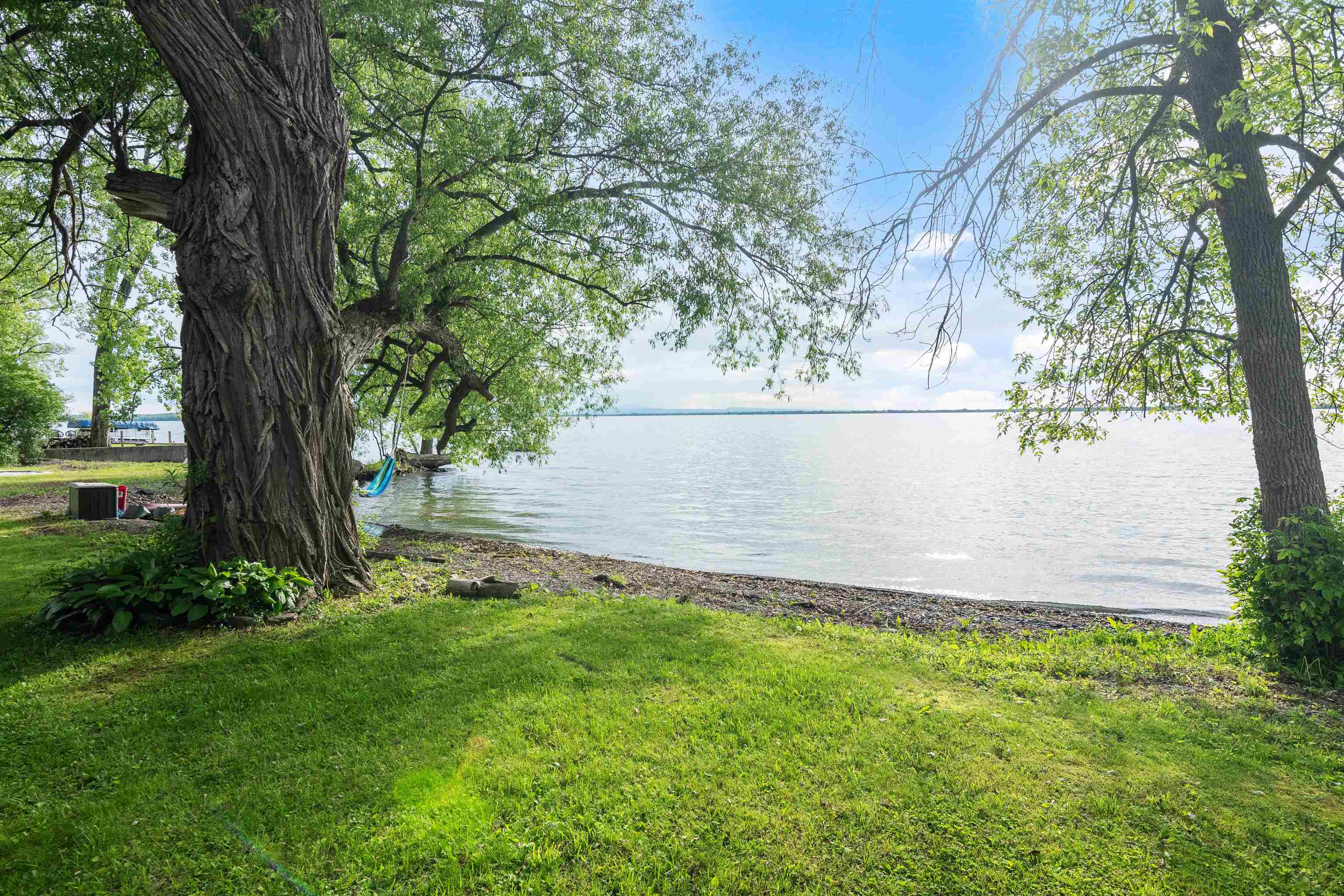 62 Austin Road St. Albans Town, VT 05488 - Photo 4 of 60