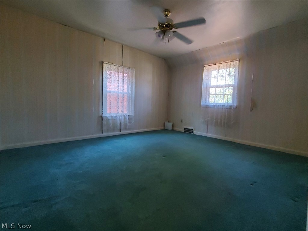 3958 Lansdale Road Cleveland, OH 44118 - Photo 8 of 13