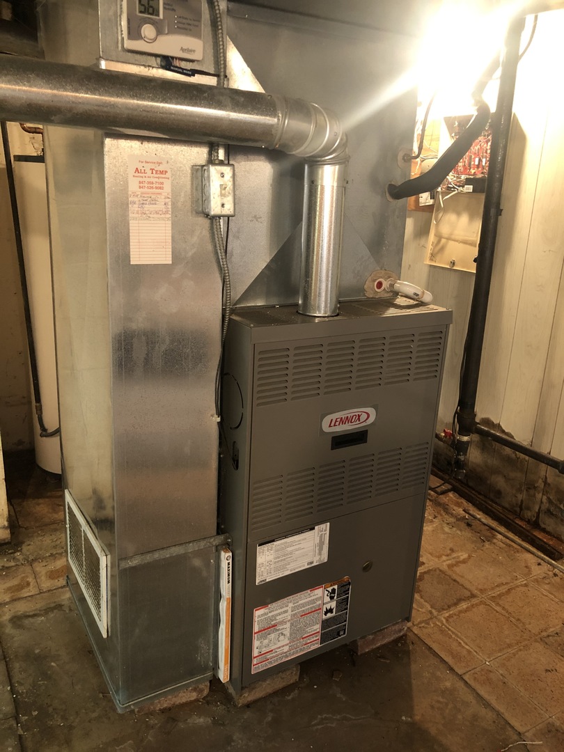 648 North Inverway Road Inverness, IL 60067 - Photo 11 of 11 a view of water heater room