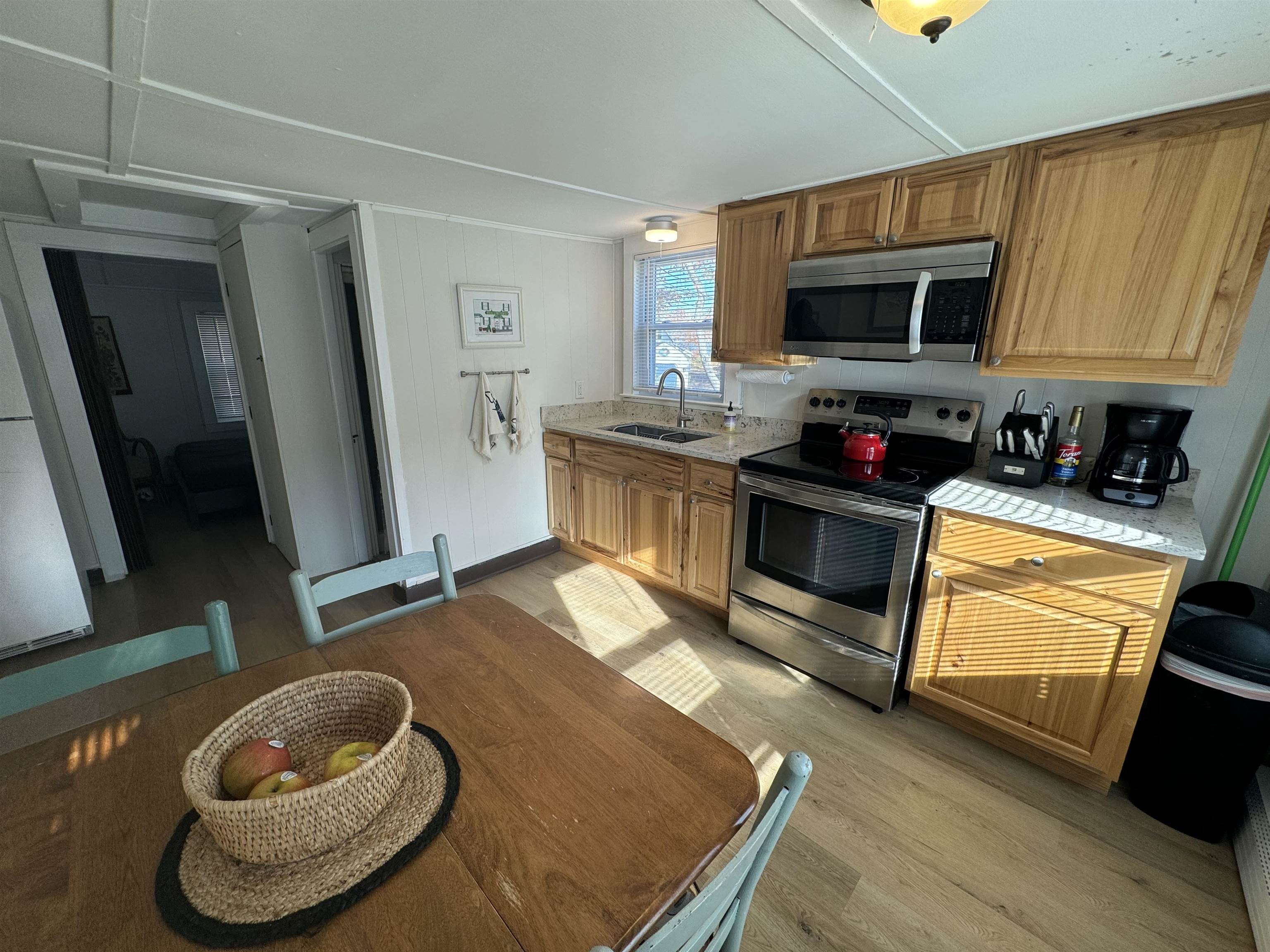 157 Hills Beach Road, Unit A Biddeford, ME 04005 - Photo 7 of 33