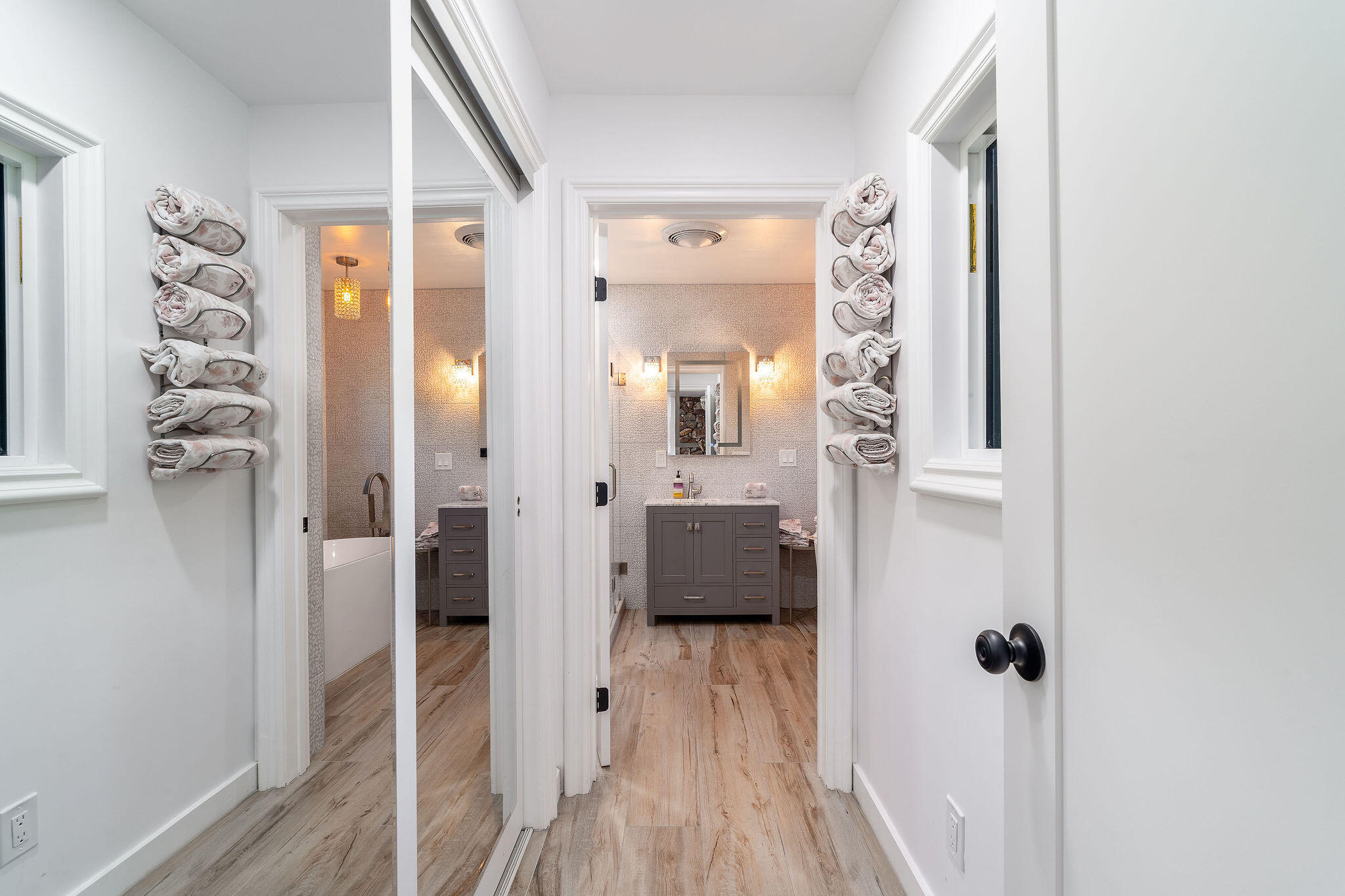 55599 Encino Road Idyllwild, CA 92549 - Photo 43 of 66 a view of a hallway with wooden floor and closet