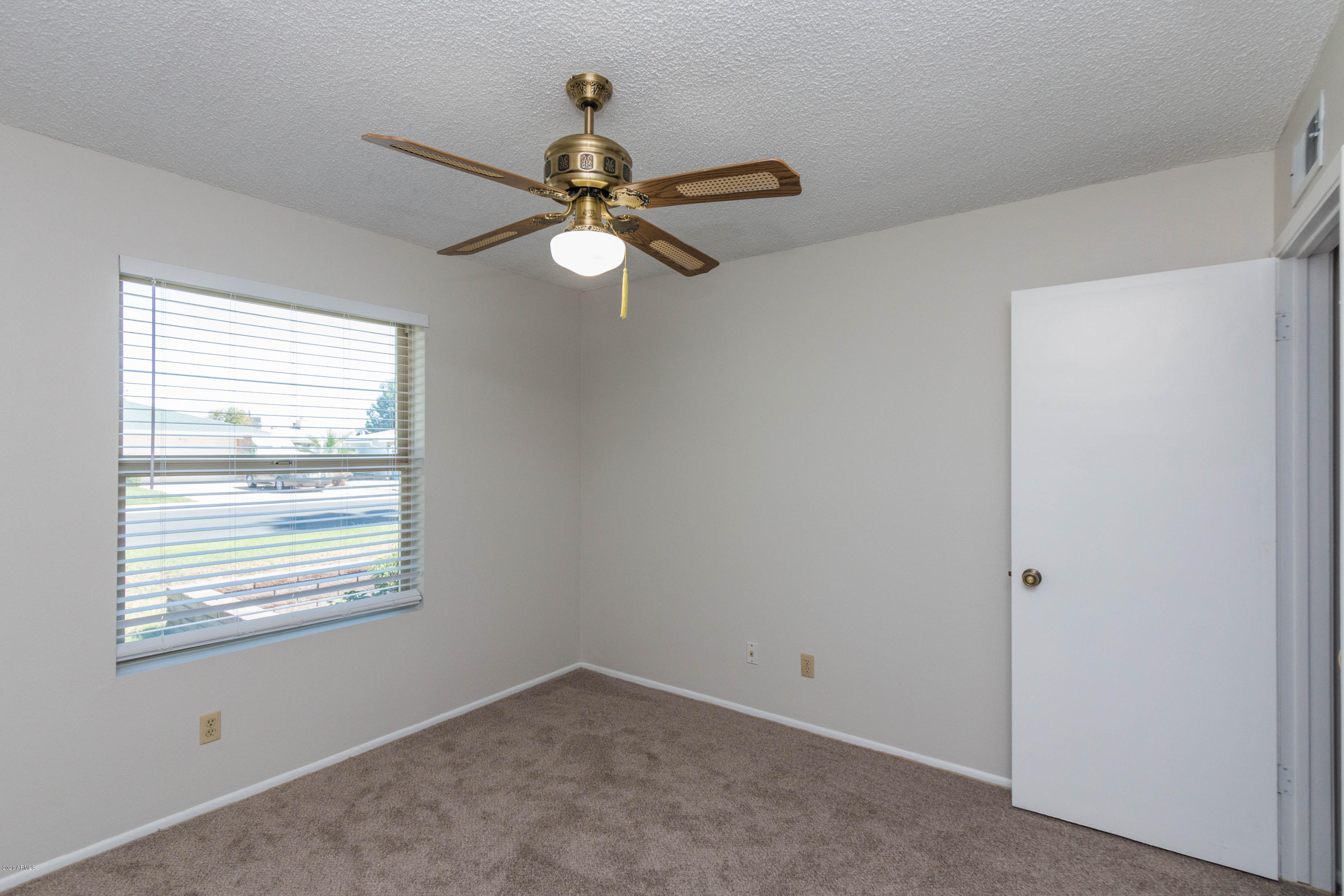 4042 West Hatcher Road Phoenix, AZ 85051 - Photo 21 of 31 DS00266 (21 of 32)