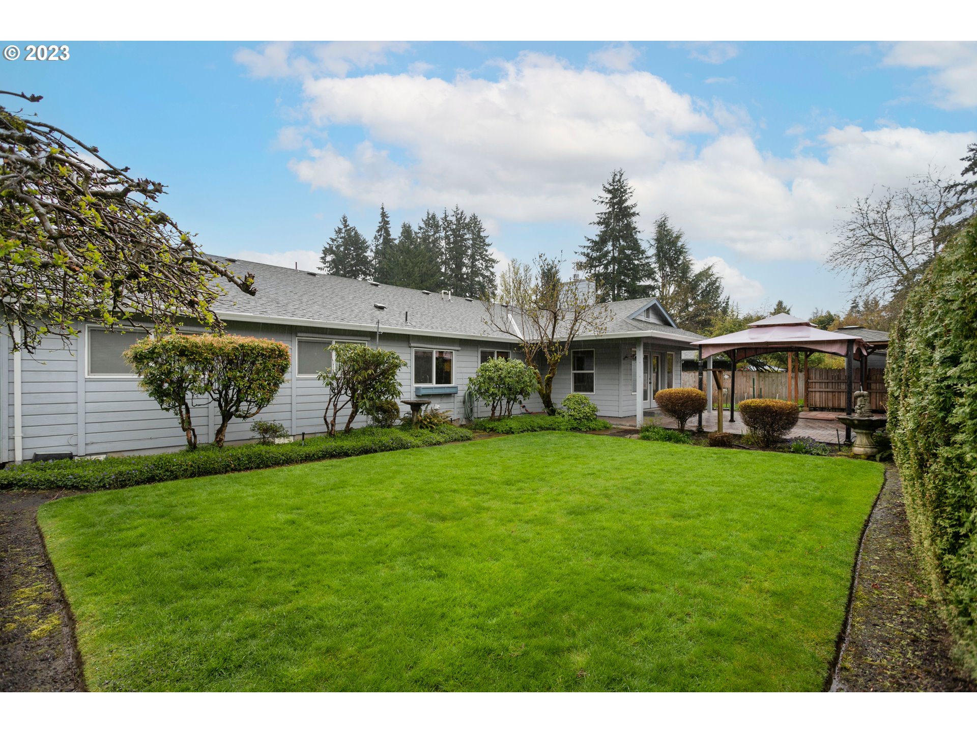 9168 Southwest Arapaho Road Tualatin, OR 97062 - Photo 31 of 36 Gallery Image 31
