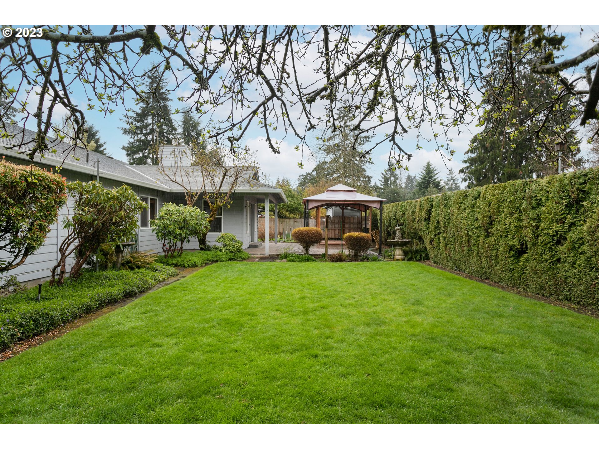 9168 Southwest Arapaho Road Tualatin, OR 97062 - Photo 33 of 36 Gallery Image 33