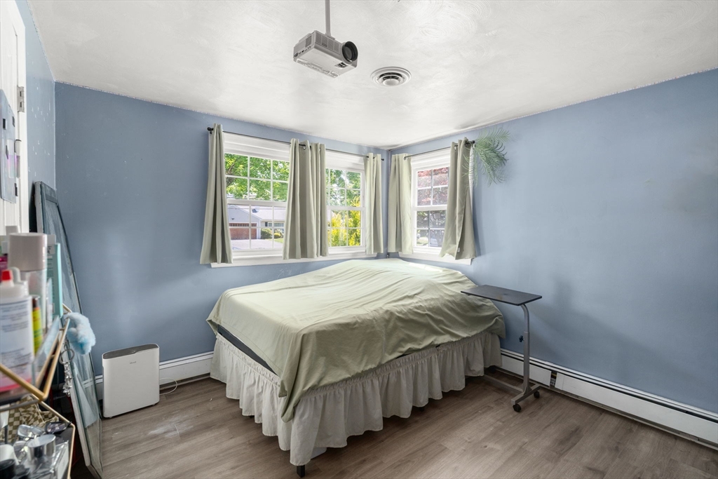 22 Wethersfield Road Natick, MA 01760 - Photo 24 of 38