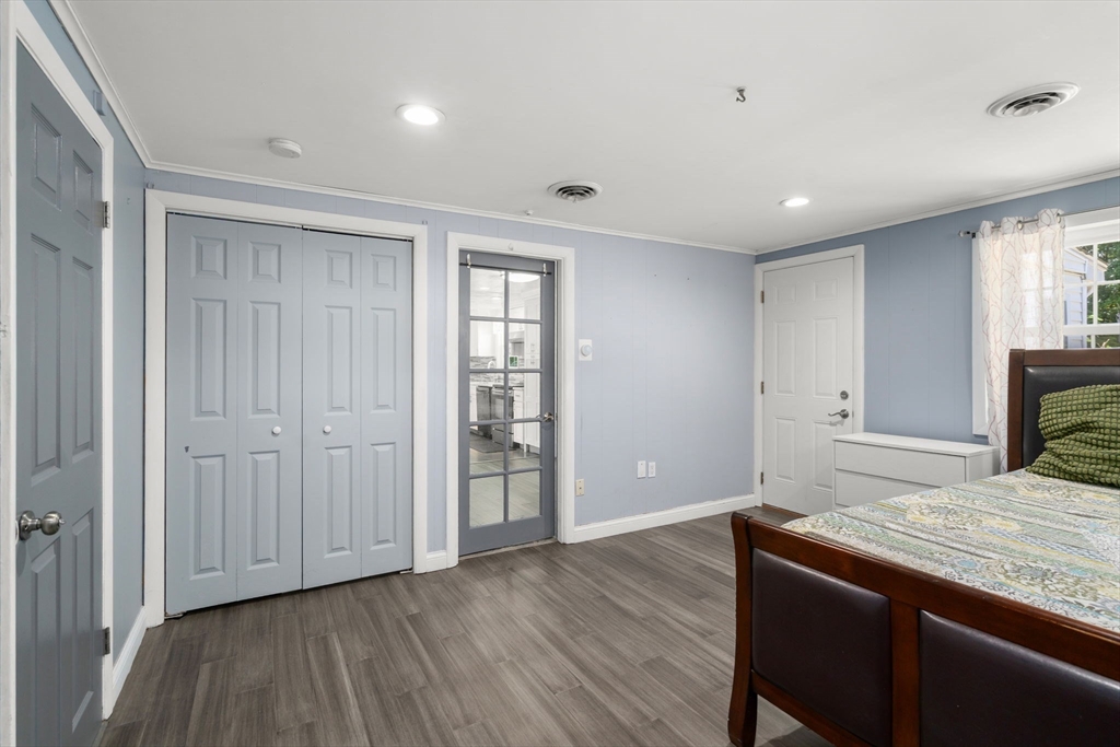 22 Wethersfield Road Natick, MA 01760 - Photo 28 of 38