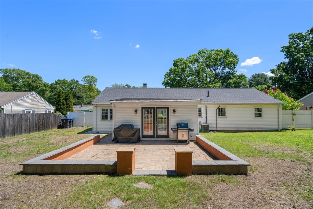 22 Wethersfield Road Natick, MA 01760 - Photo 31 of 38