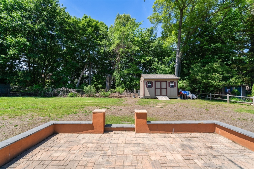 22 Wethersfield Road Natick, MA 01760 - Photo 37 of 38