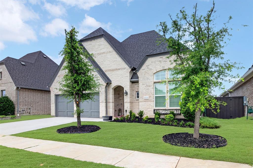 2825 Braemar The Colony, TX 75056 - Photo 2 of 39