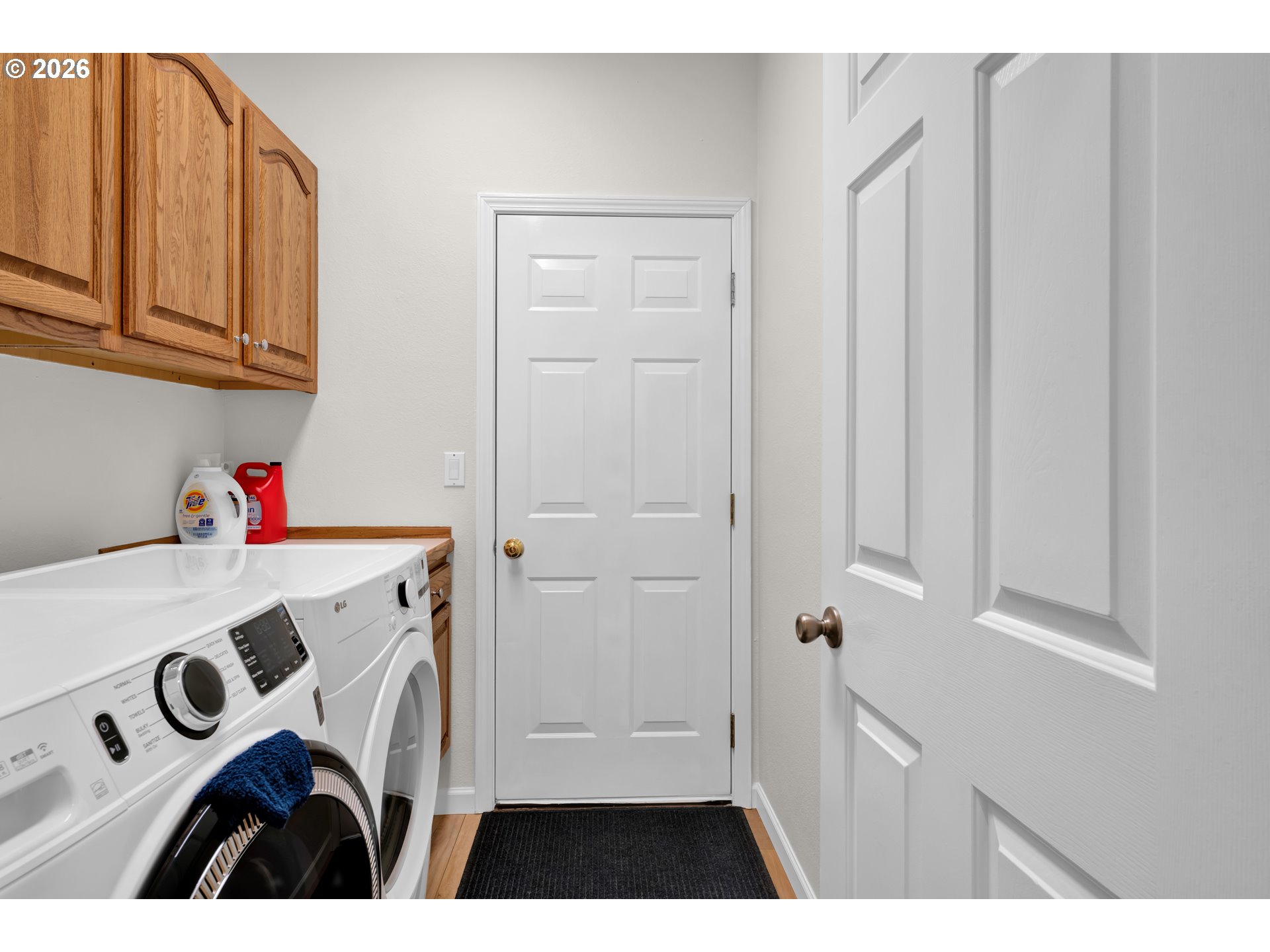 88017 South Wind Jammer Street Florence, OR 97439 - Photo 41 of 48 a utility room with dryer and washer