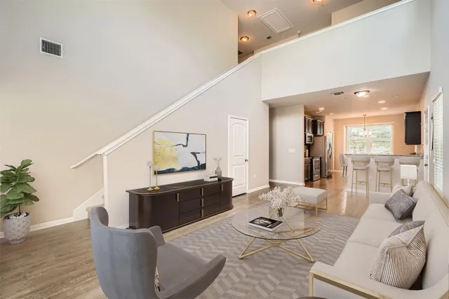 $2,300 | 516 East Slaughter Lane, Unit 1101, Austin, TX 78744