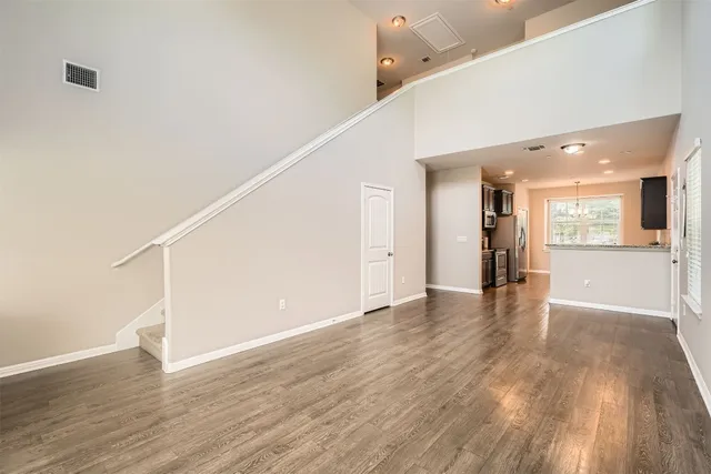 $2,300 | 516 East Slaughter Lane, Unit 1101, Austin, TX 78744