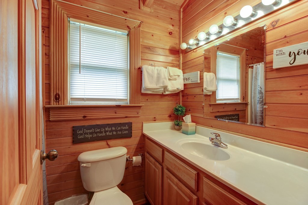 3204 Smoky Ridge Way Sevierville, TN 37862 - Photo 16 of 29 Gallery Image 16