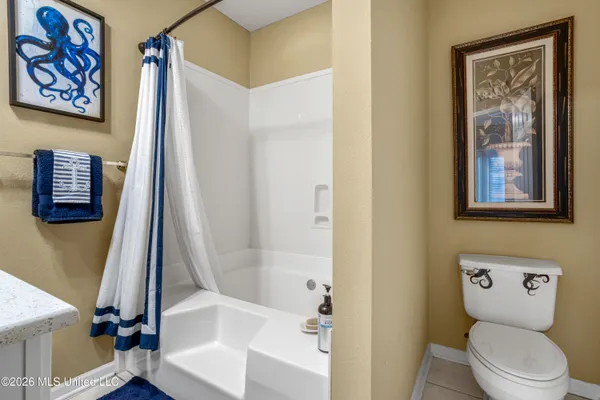 $235,900 | 2252 Beach Drive, Unit 2304, Gulfport, MS 39507