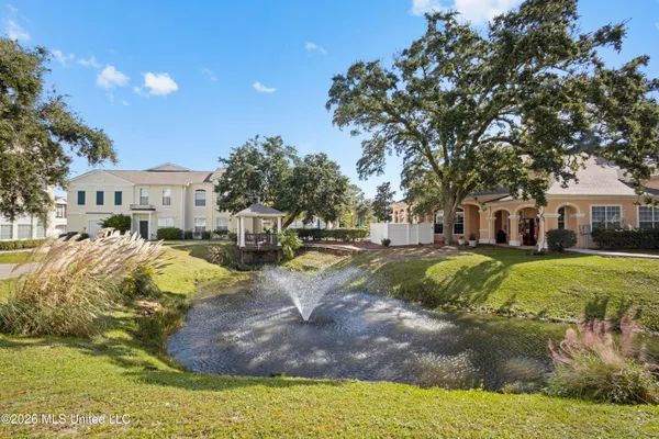 $235,900 | 2252 Beach Drive, Unit 2304, Gulfport, MS 39507