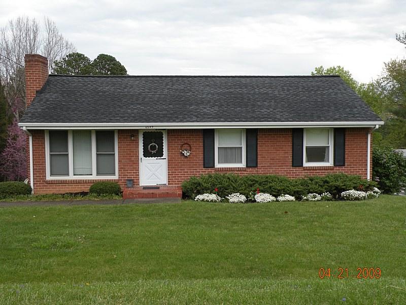 6549 Newland Road Roanoke, VA 24019 - Photo 2 of 29 Front view of home