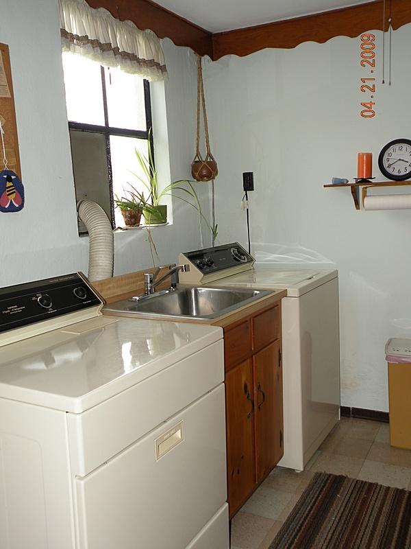 6549 Newland Road Roanoke, VA 24019 - Photo 23 of 29 Laundry