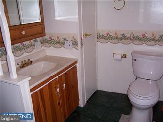 428 Shirktown Road Narvon, PA 17555 - Photo 10 of 12 Gallery Image 10