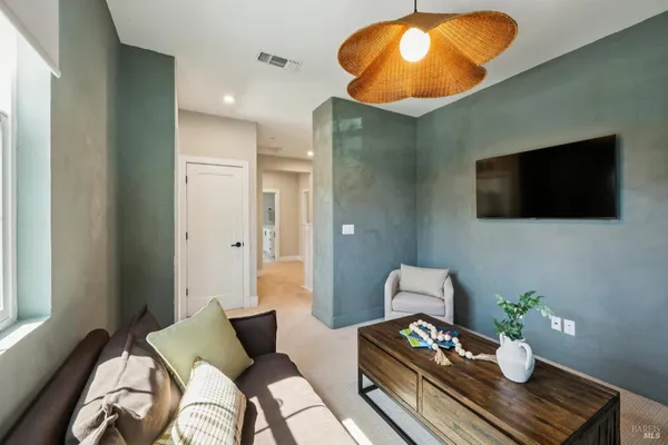 $1,189,000 | 8248 Honor Place, Cotati, CA 94931