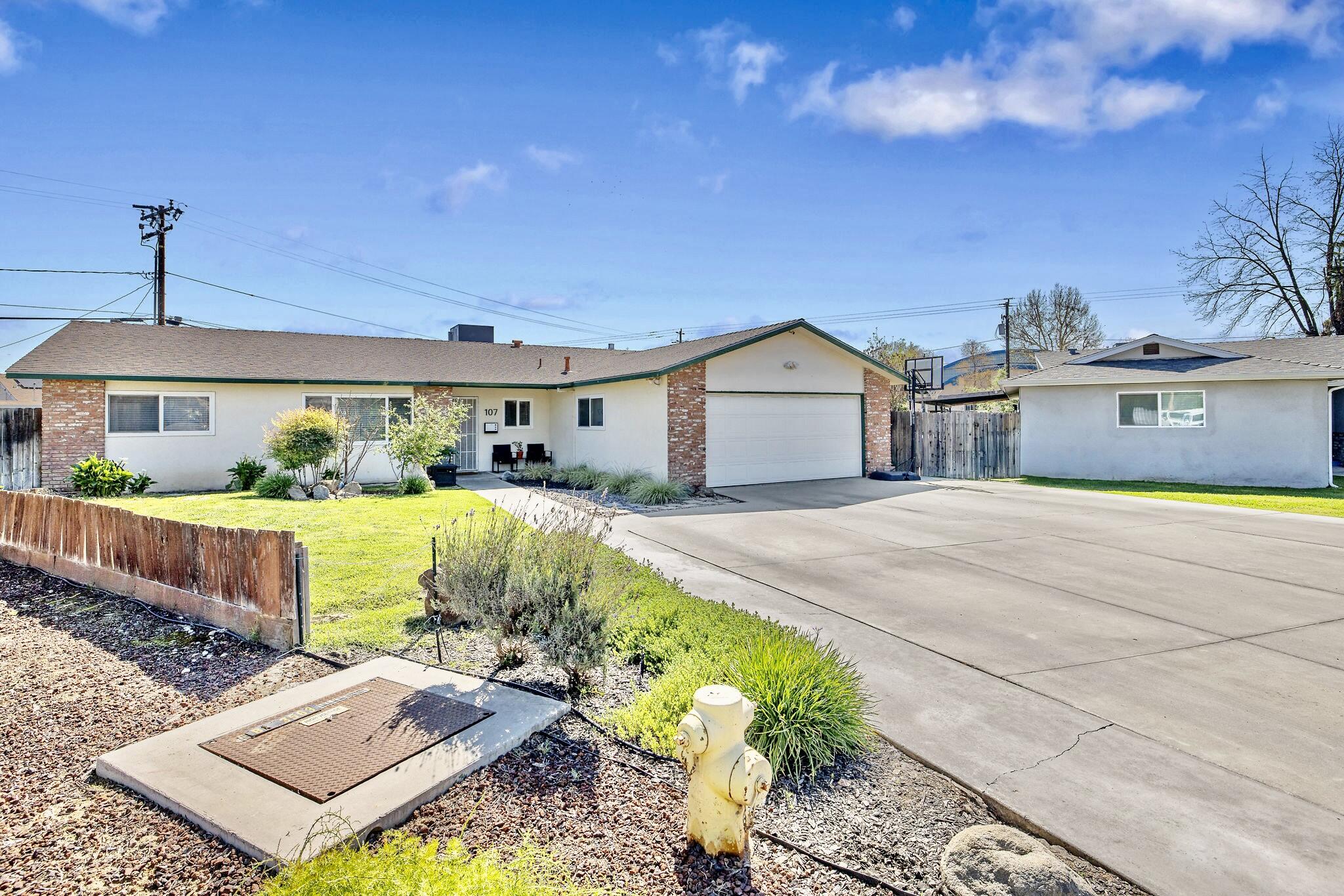 107 Ruth Street Exeter, CA 93221 - Photo 35 of 39 3-web-or-mls-713A6852
