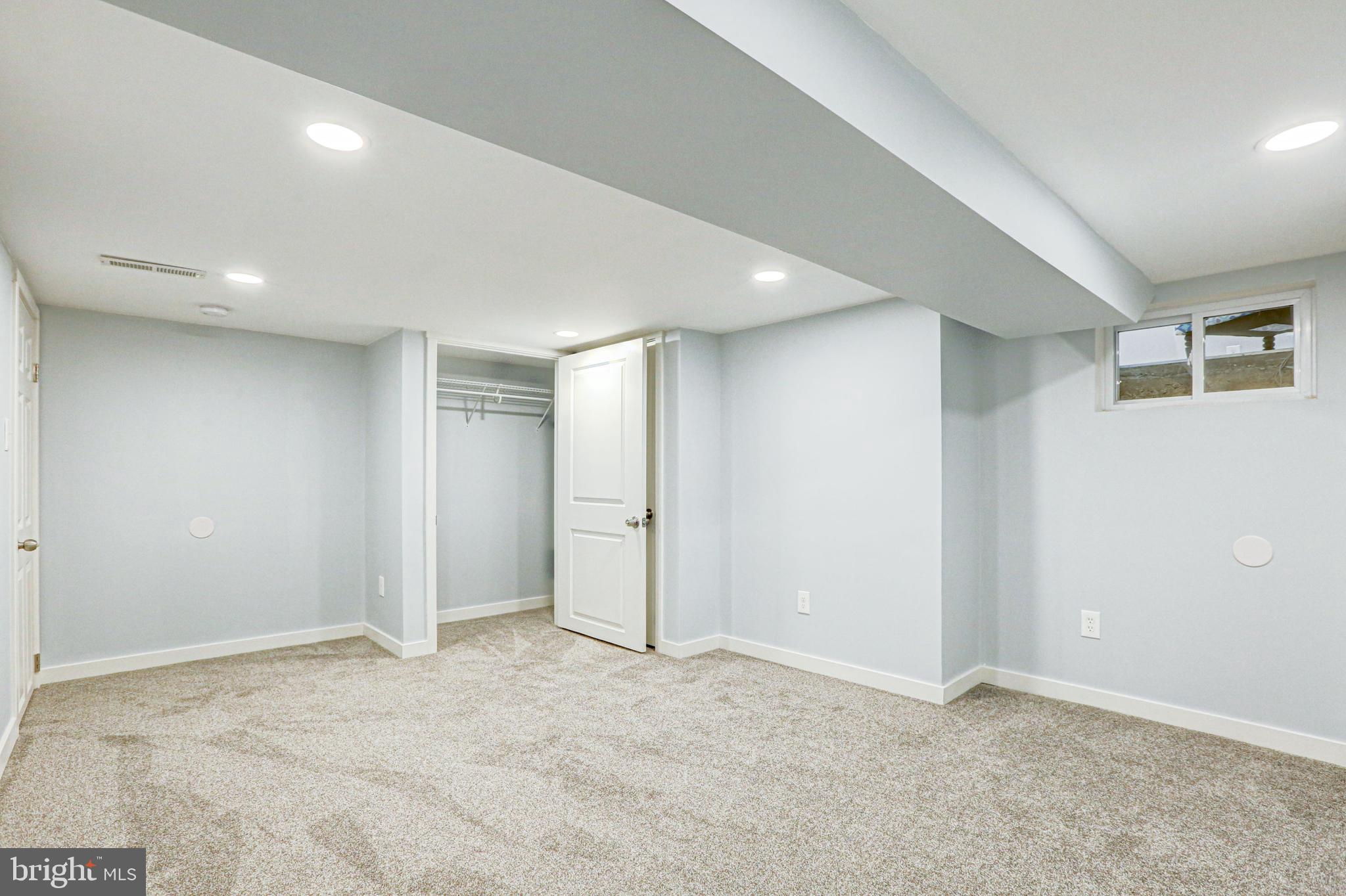 915 Burnside Road Sharon Hill, PA 19079 - Photo 39 of 57 Gallery Image 39