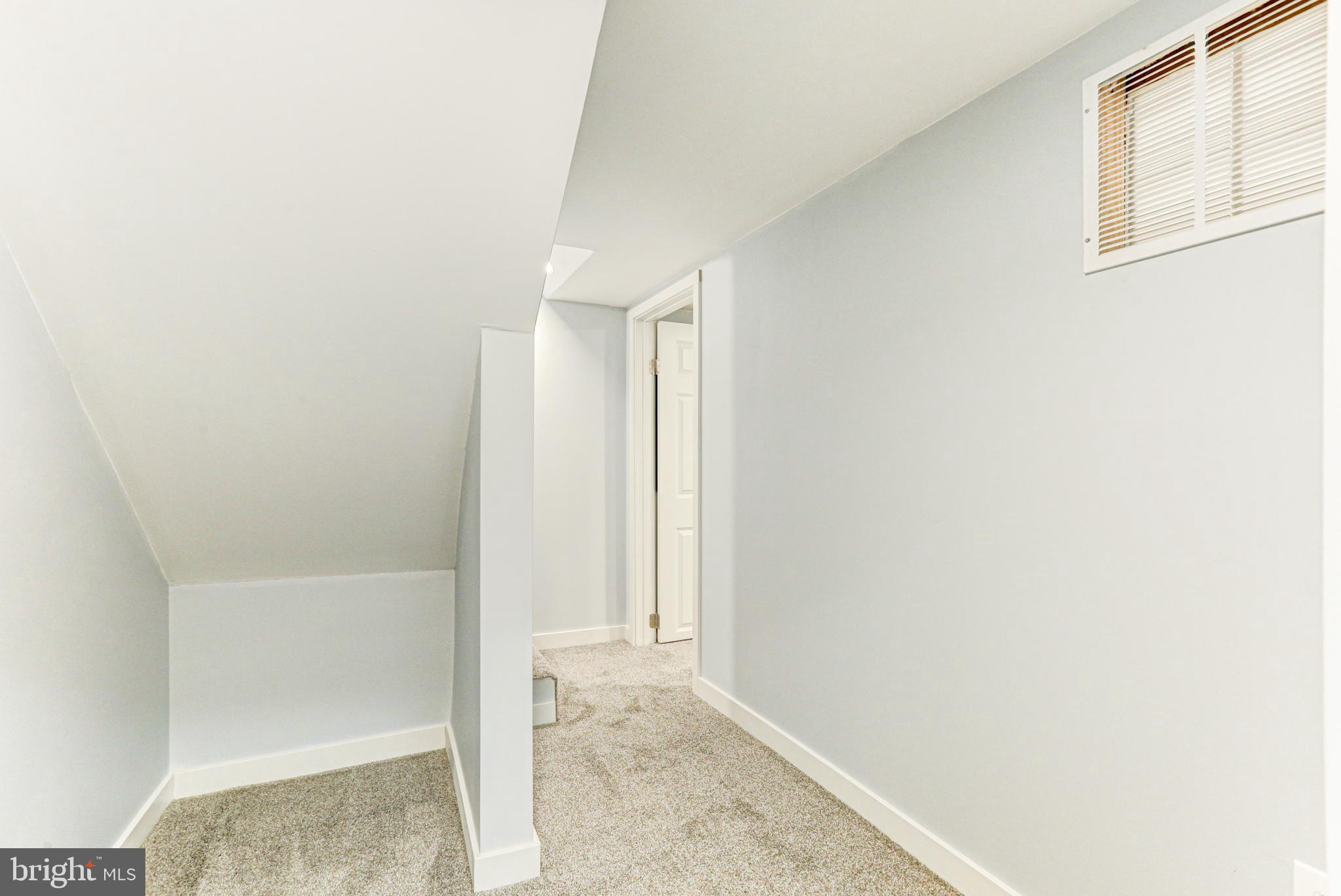 915 Burnside Road Sharon Hill, PA 19079 - Photo 46 of 57 Gallery Image 46