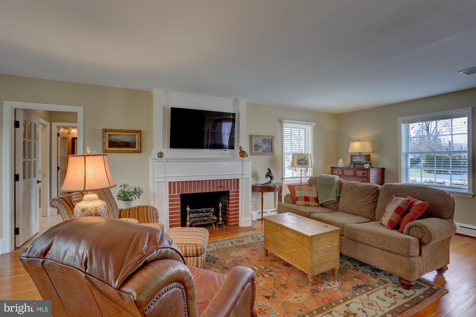 609 South Spruce Street Lititz, PA 17543 - Photo 11 of 34