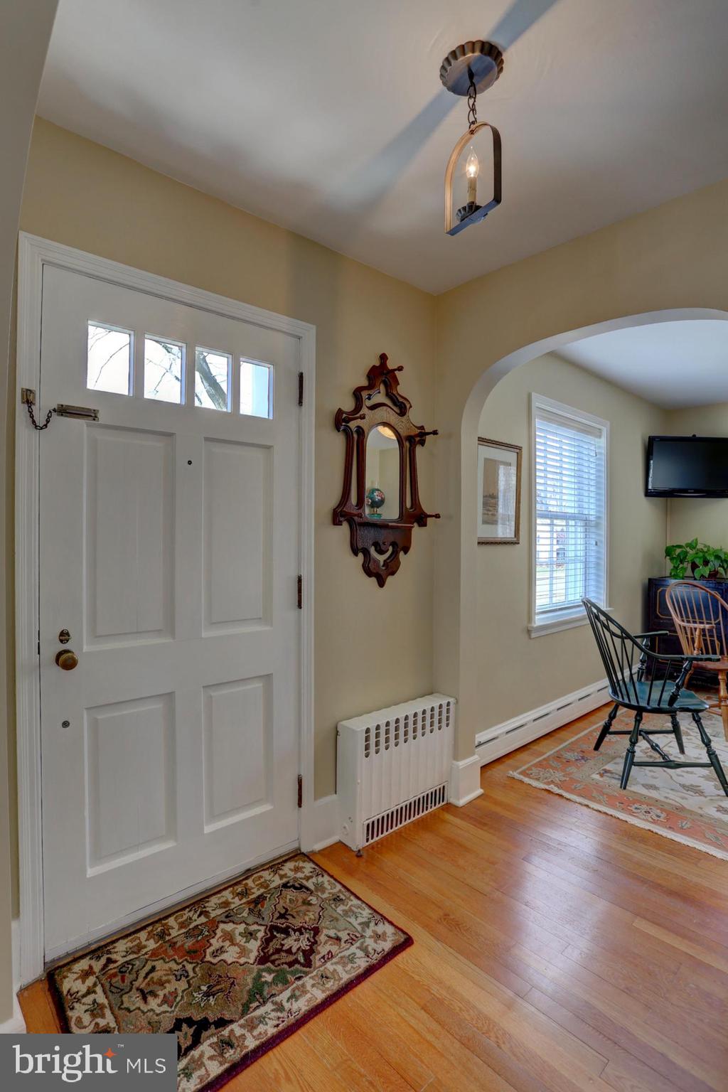 609 South Spruce Street Lititz, PA 17543 - Photo 15 of 34