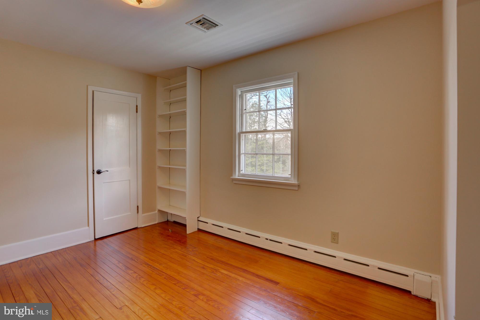 609 South Spruce Street Lititz, PA 17543 - Photo 22 of 34
