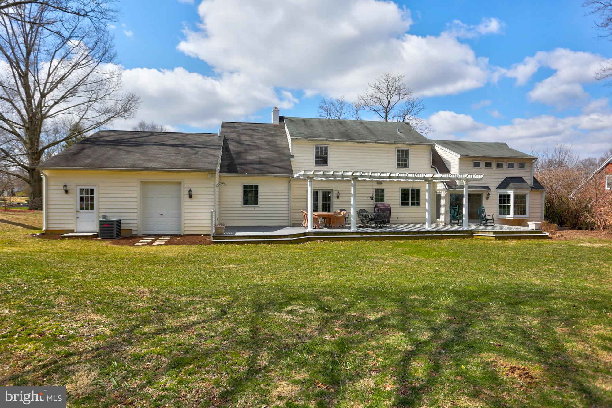 609 South Spruce Street Lititz, PA 17543 - Photo 25 of 34