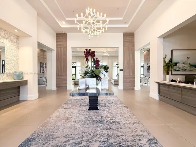 $2,100,000 | 8162 Northwest 48th Terrace, Doral, FL 33166