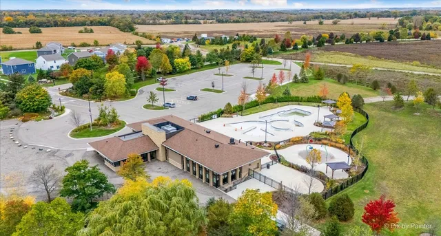 $274,900 | 6324 Maple Glen Drive, Unit 6324, Wonder Lake, IL 60097