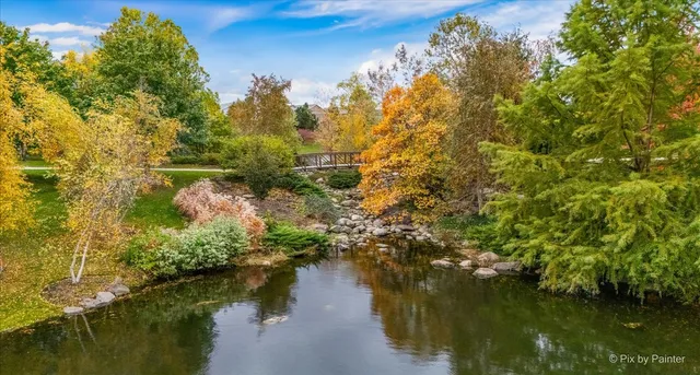 $274,900 | 6324 Maple Glen Drive, Unit 6324, Wonder Lake, IL 60097