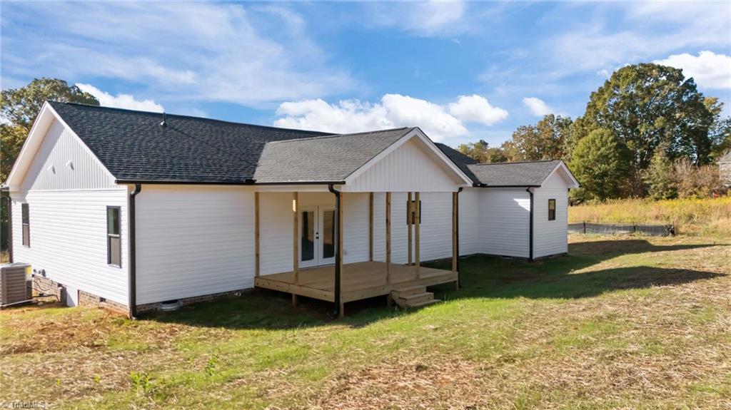 3513 Twig Farm Road Tobaccoville, NC 27050 - Photo 3 of 31