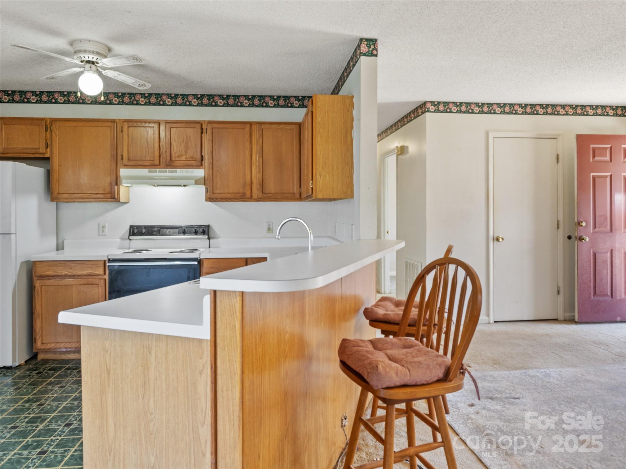 875 Burma Road East Marion, NC 28752 - Photo 11 of 30 Gallery Image 11