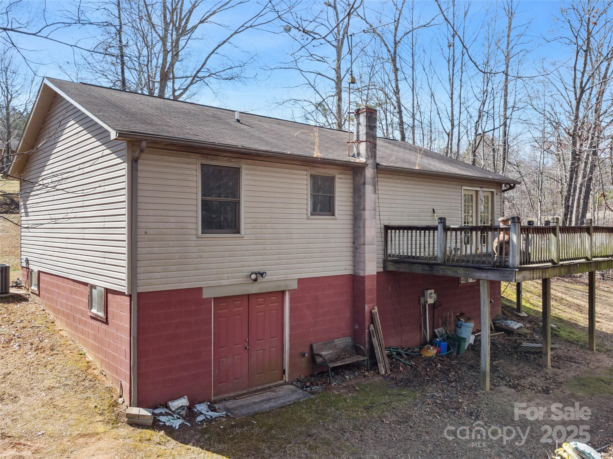 875 Burma Road East Marion, NC 28752 - Photo 24 of 30 Gallery Image 24