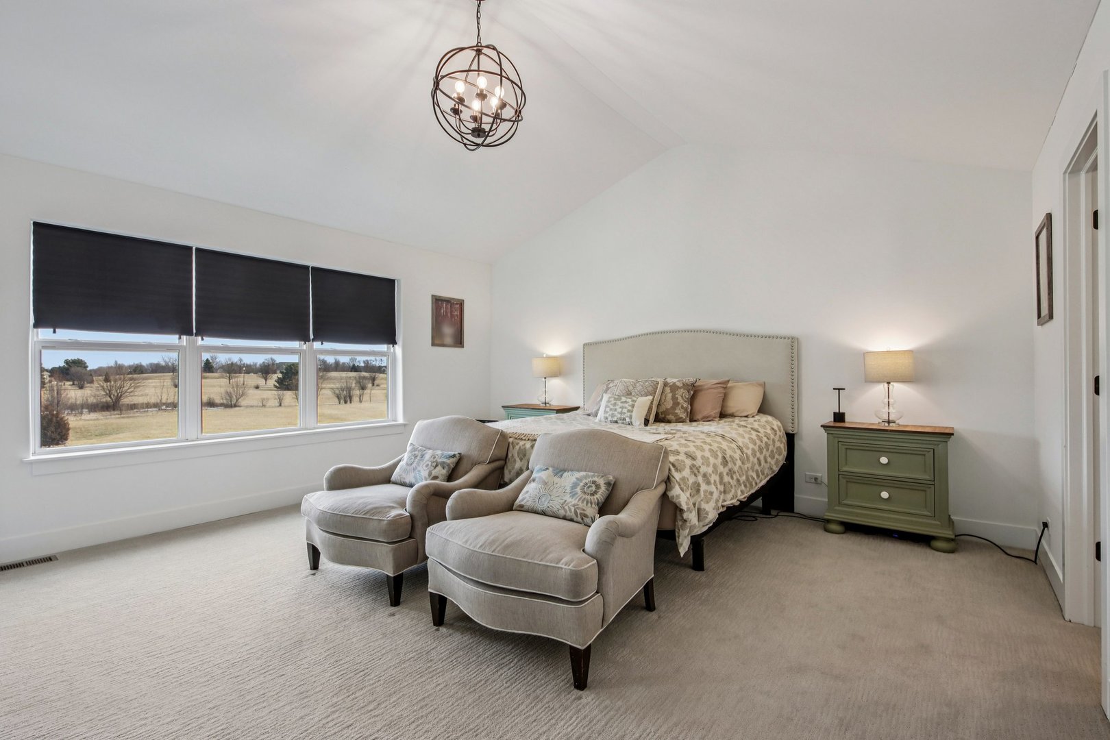 3276 Cornflower Way Spring Grove, IL 60081 - Photo 19 of 48 a spacious bedroom with a bed and a large window