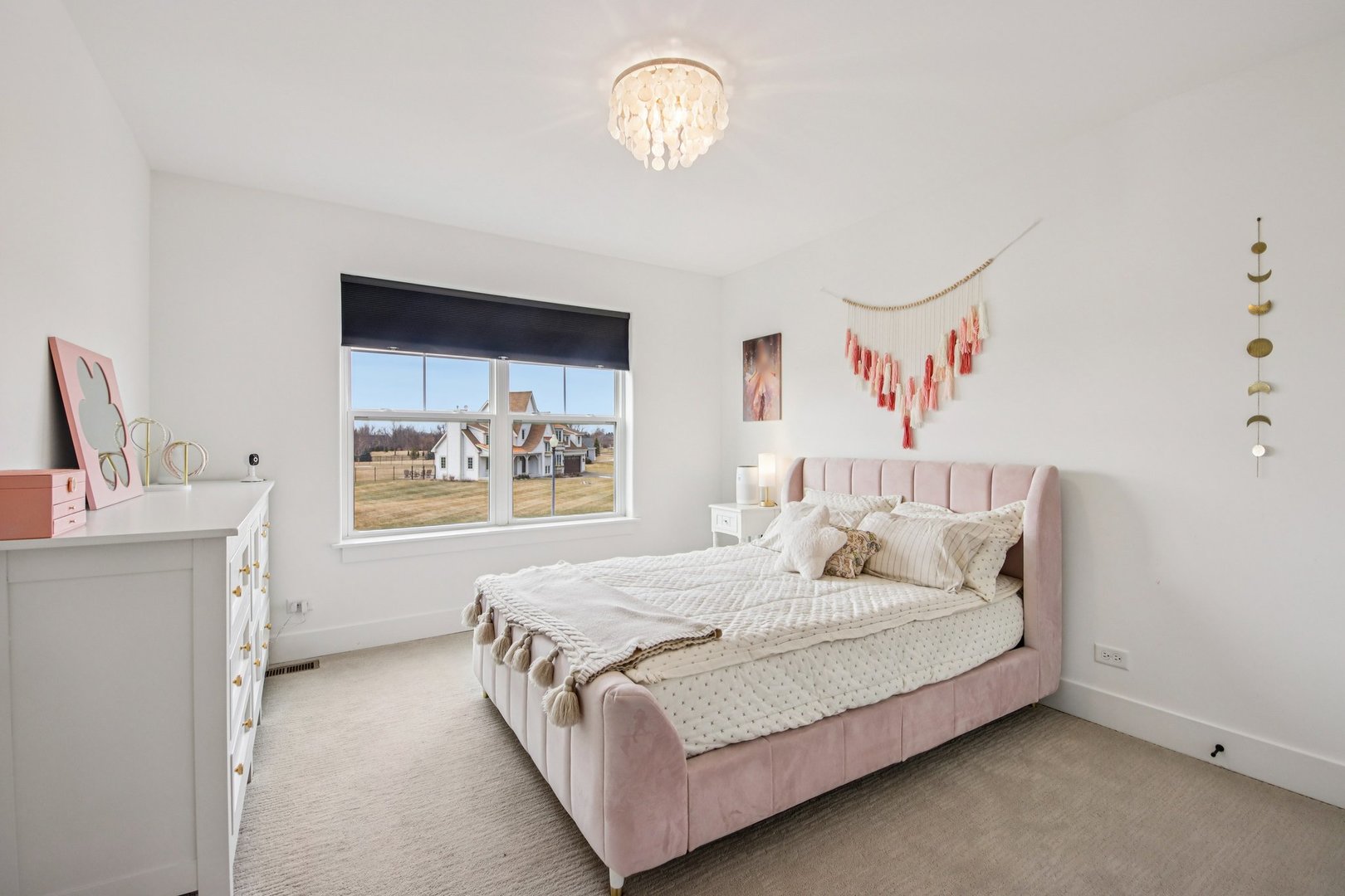 3276 Cornflower Way Spring Grove, IL 60081 - Photo 26 of 48 a bedroom with a bed and a window