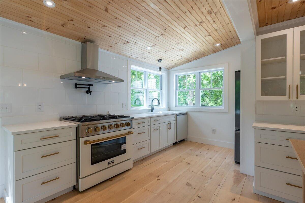 819 Pleasant Point Road Cushing, ME 04563 - Photo 18 of 54
