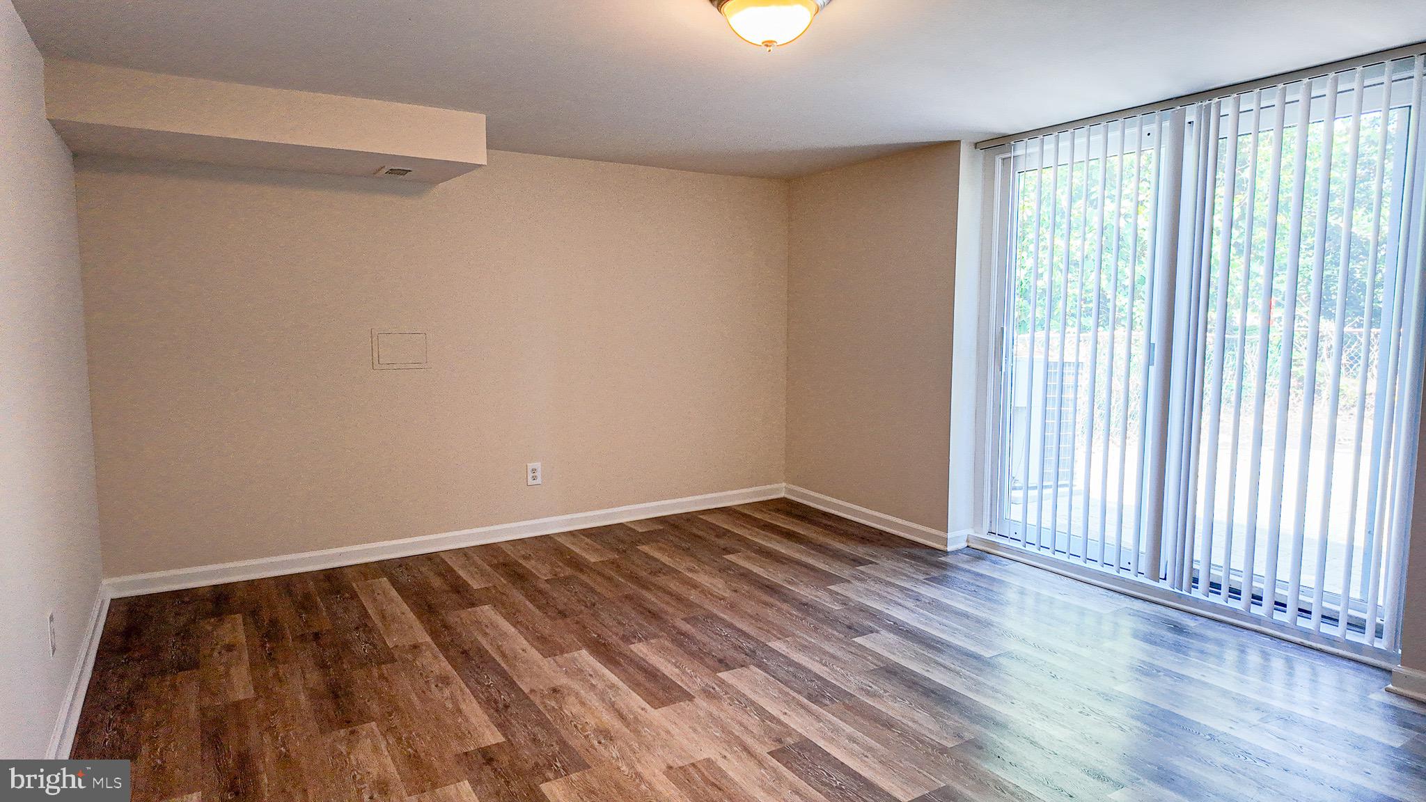 3403 Amity Road Philadelphia, PA 19154 - Photo 25 of 31 Gallery Image 25