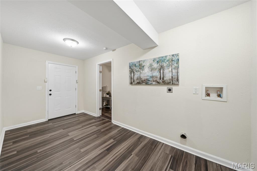 1626 Nemnich Road St. Louis, MO 63136 - Photo 11 of 24