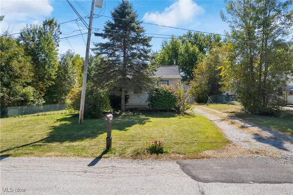 $170,000 | 1101 Lake Avenue, Aurora, OH 44202