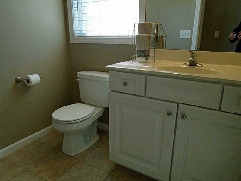 1536 Ten Rod Road Exeter, RI 02822 - Photo 21 of 25 Bathroom.