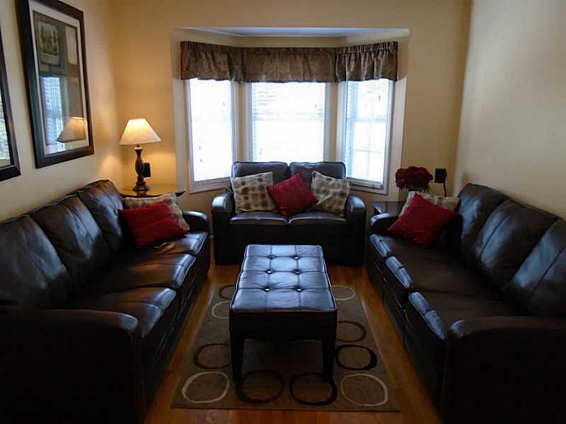 1536 Ten Rod Road Exeter, RI 02822 - Photo 4 of 25 Living Room.
