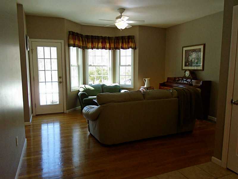 1536 Ten Rod Road Exeter, RI 02822 - Photo 7 of 25 Den/Family/Great Room.