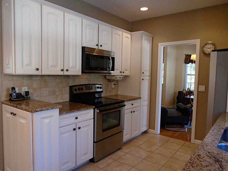 1536 Ten Rod Road Exeter, RI 02822 - Photo 10 of 25 Kitchen.