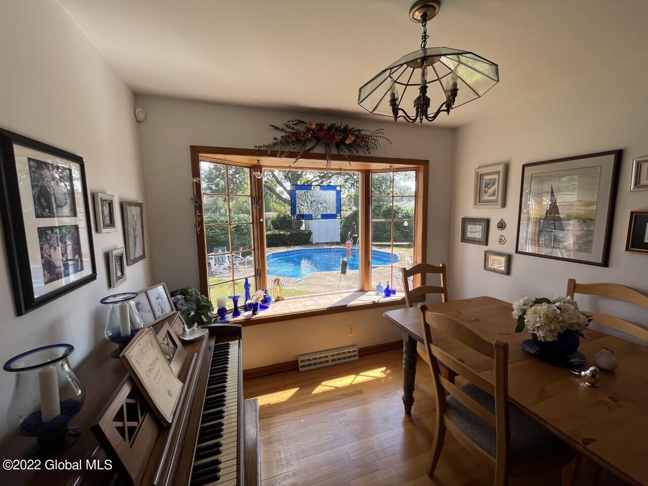 9 Bertone Drive Schenectady, NY 12306 - Photo 11 of 28 thumbnail_IMG_1472