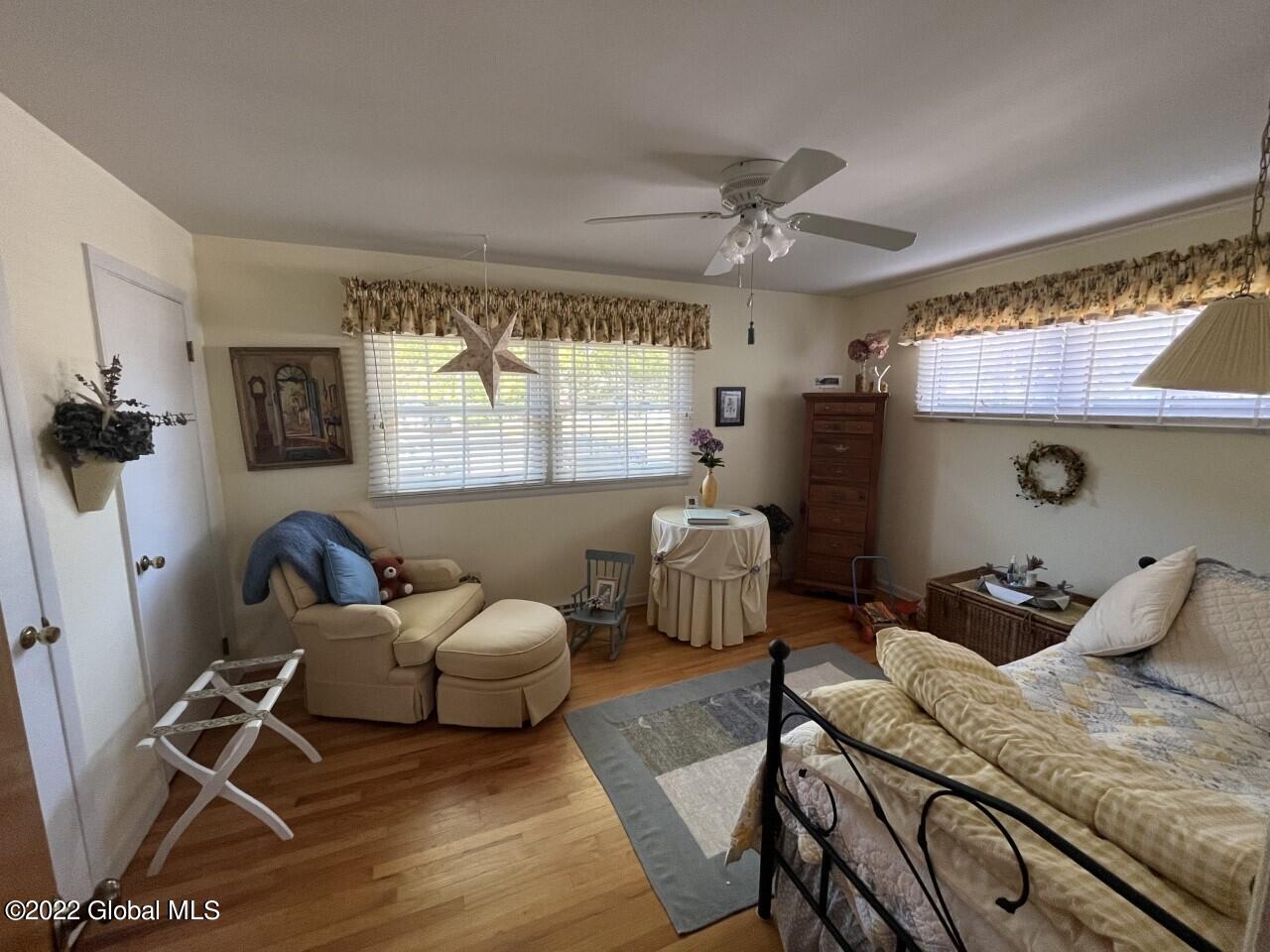 9 Bertone Drive Schenectady, NY 12306 - Photo 16 of 28 thumbnail_IMG_1465