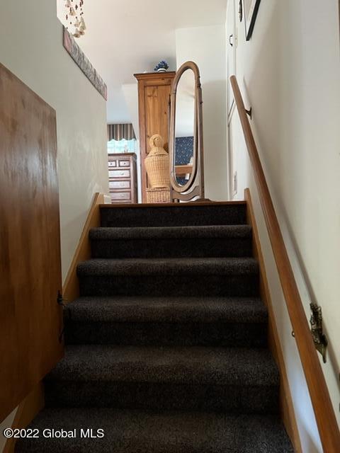 9 Bertone Drive Schenectady, NY 12306 - Photo 23 of 28 thumbnail_IMG_1478